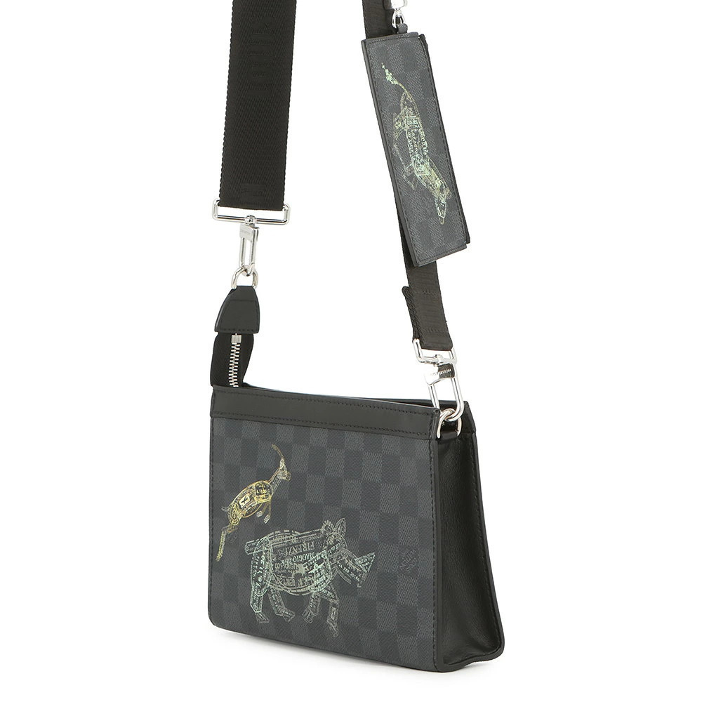 Louis Vuitton Damier Graphite Black Gaston Wearable Wallet Black